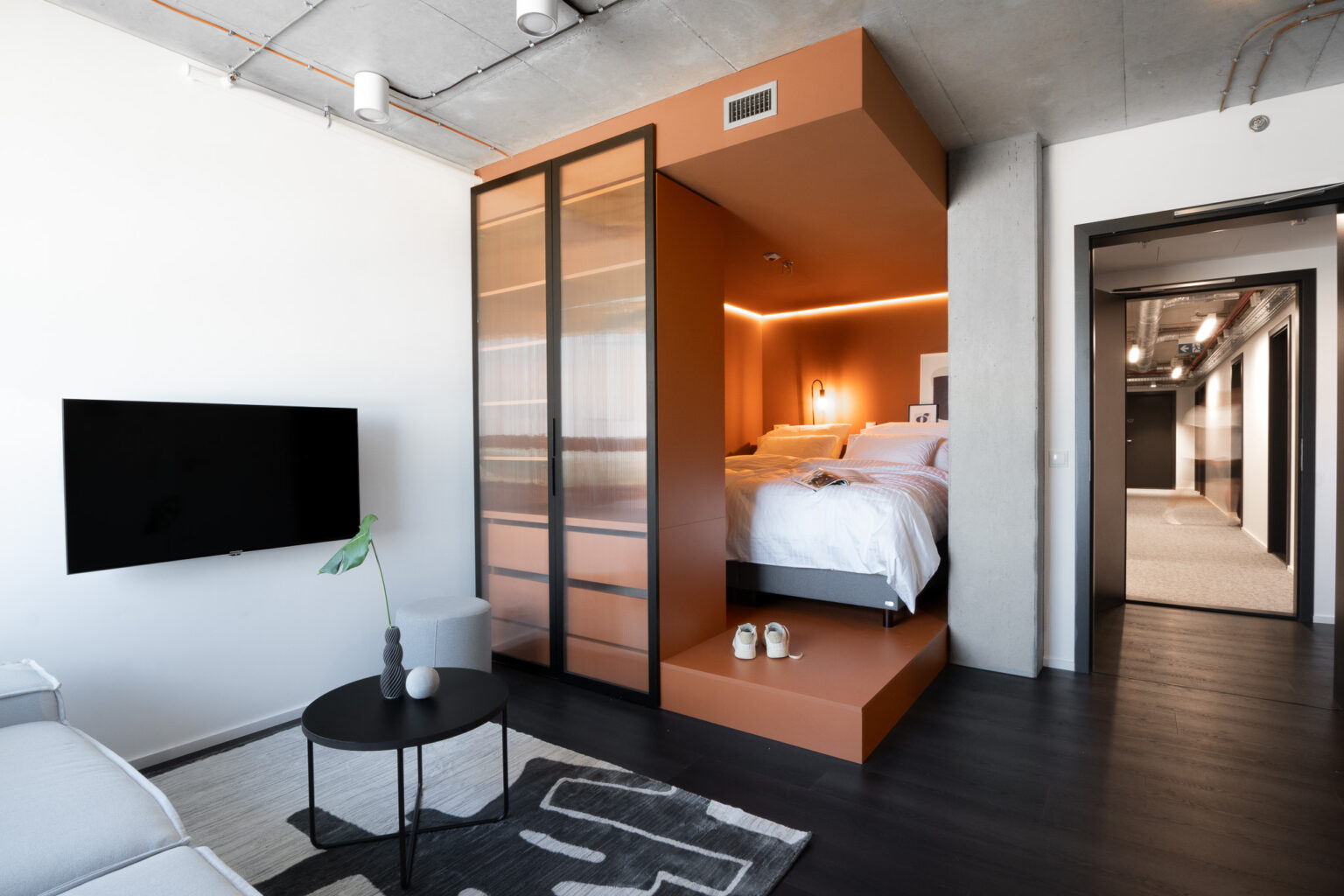 Interiérová fotografie - Honest Říčany coliving apartmány